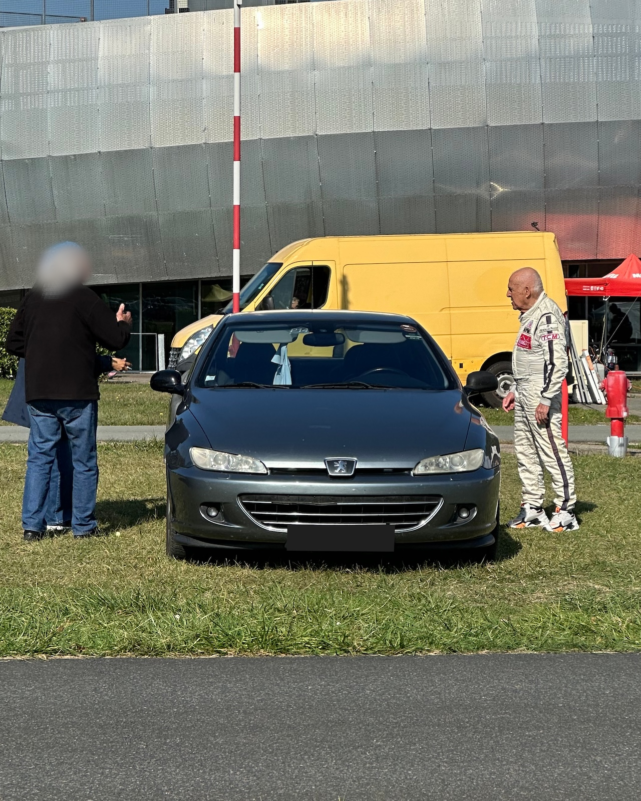 25 Auto LegendeInsta07