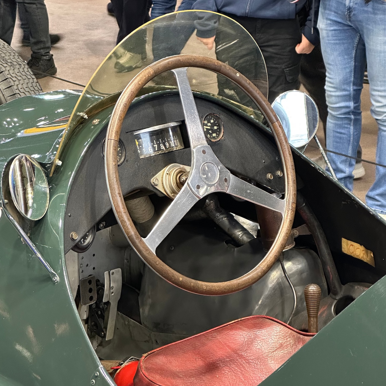 25 RetromobileInsta27