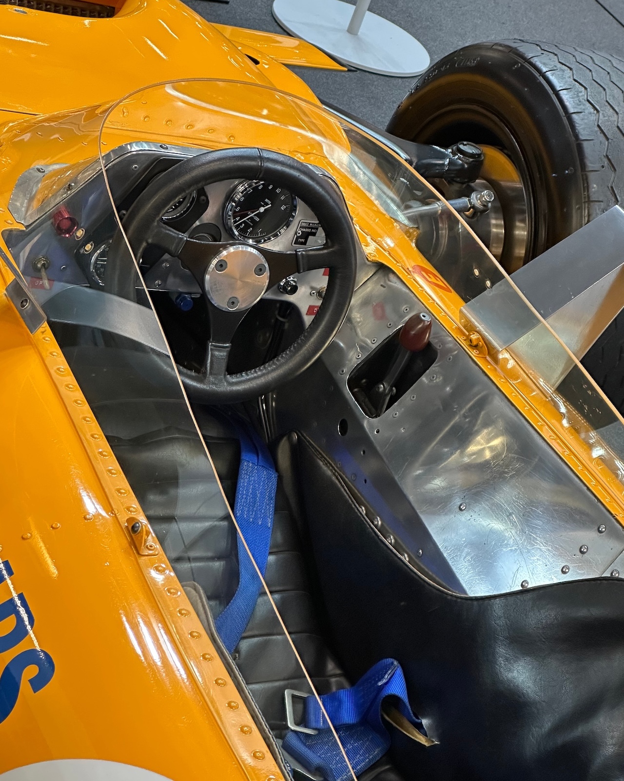 25 RetromobileInsta54